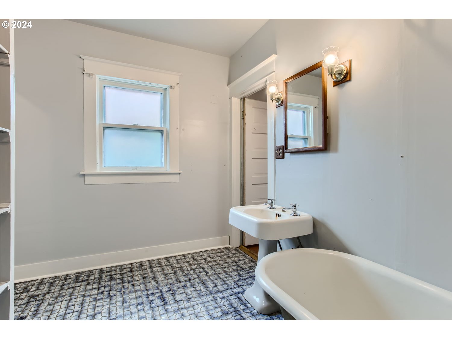 2929 Southeast Kelly Street Portland, OR 97202 - Photo 16 of 29