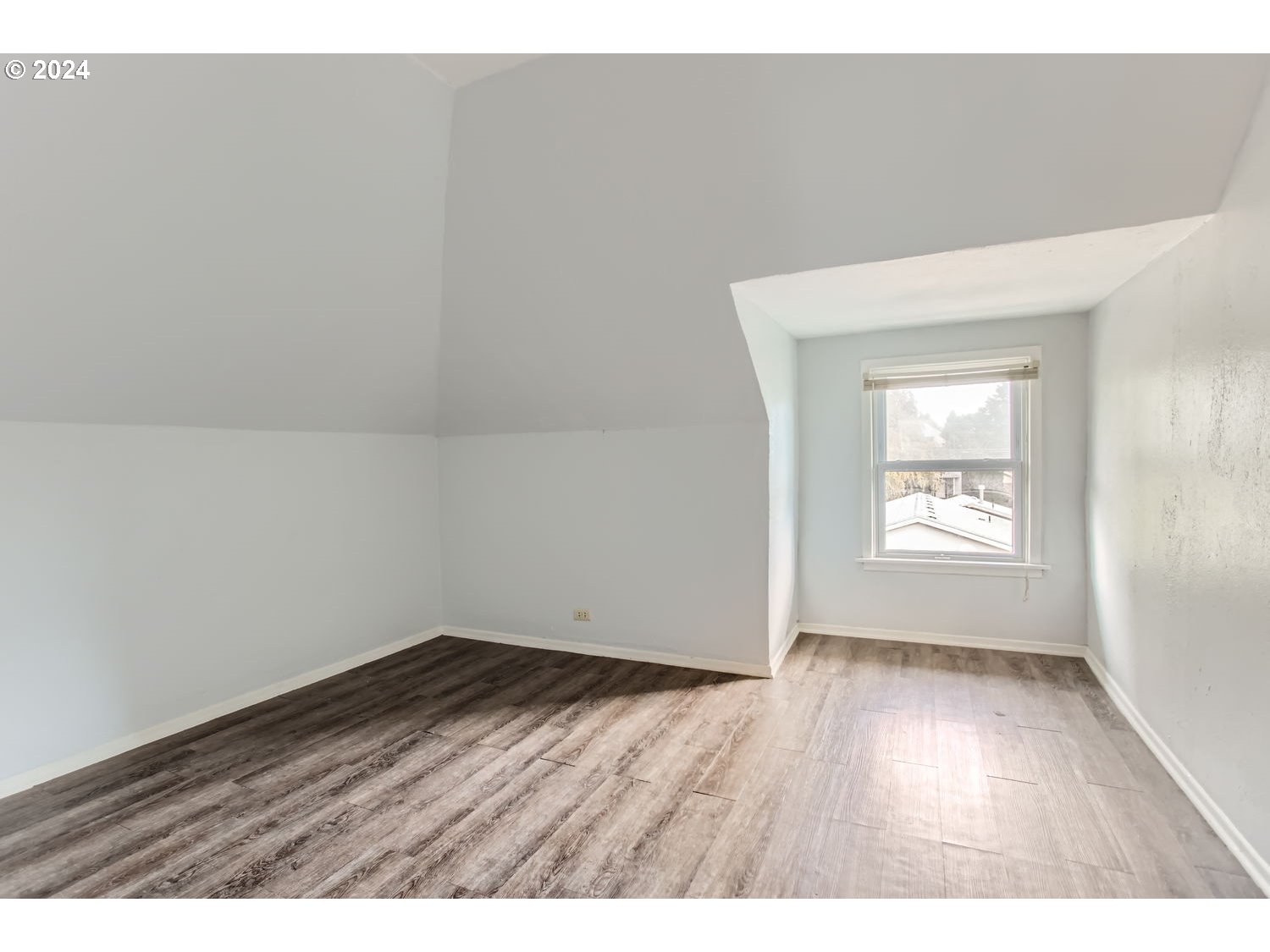 2929 Southeast Kelly Street Portland, OR 97202 - Photo 18 of 29