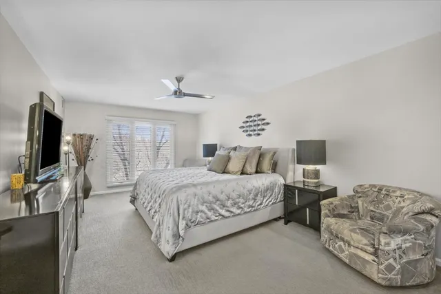 $610,000 | 3741 Mission Hills Road, Unit 410, Northbrook, IL 60062