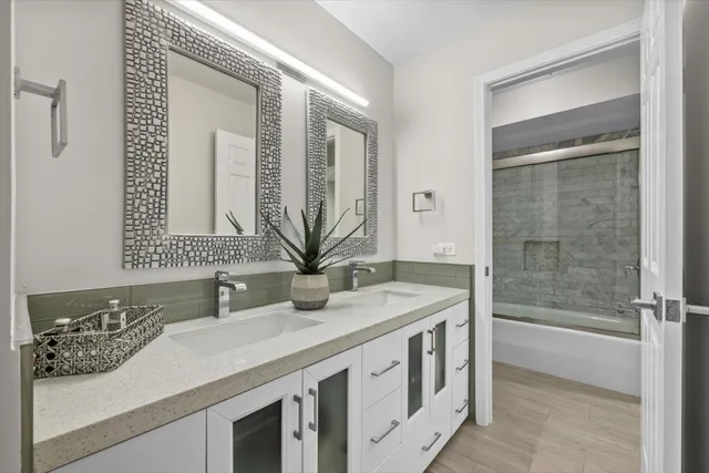 $610,000 | 3741 Mission Hills Road, Unit 410, Northbrook, IL 60062