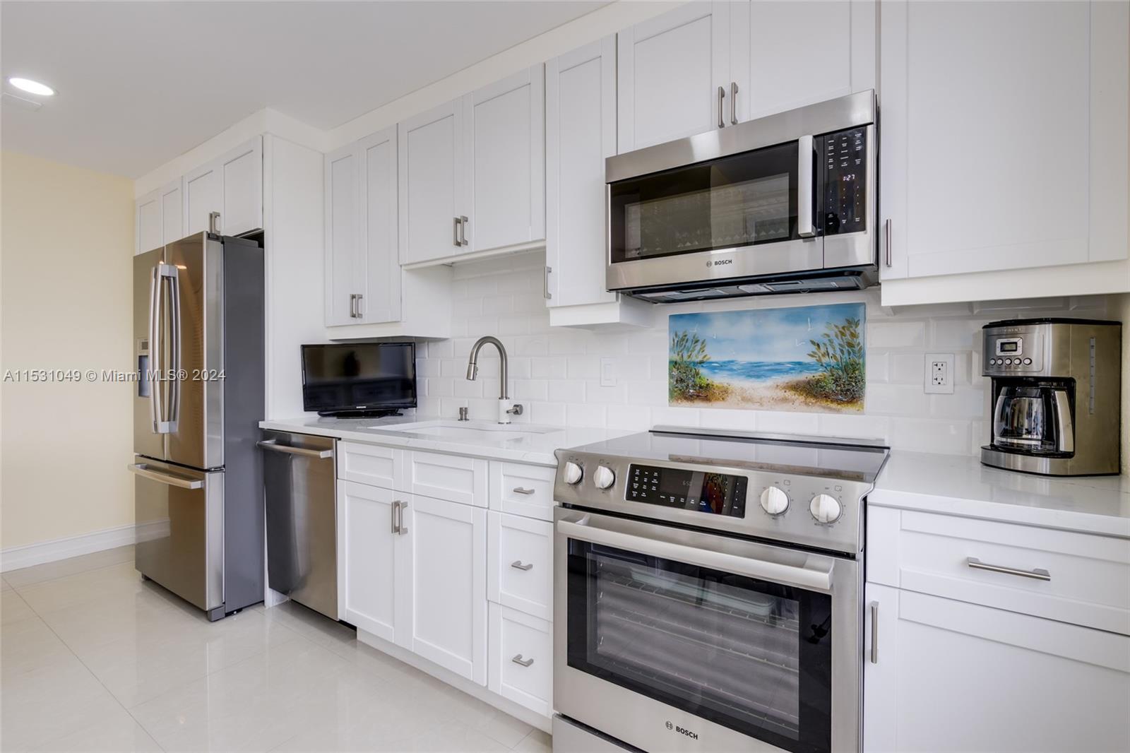 1200 South Ocean Boulevard, Unit 3D Boca Raton, FL 33432 - Photo 9 of 48 Gallery Image 9