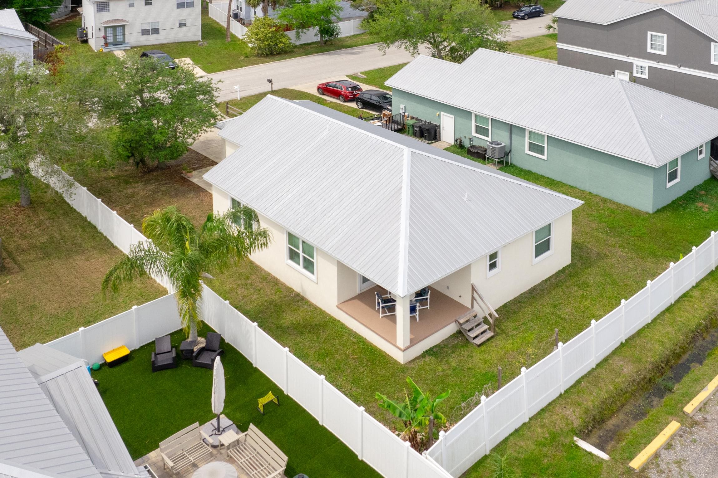 32 Comares Avenue St. Augustine, FL 32080 - Photo 38 of 43 an aerial view of a house