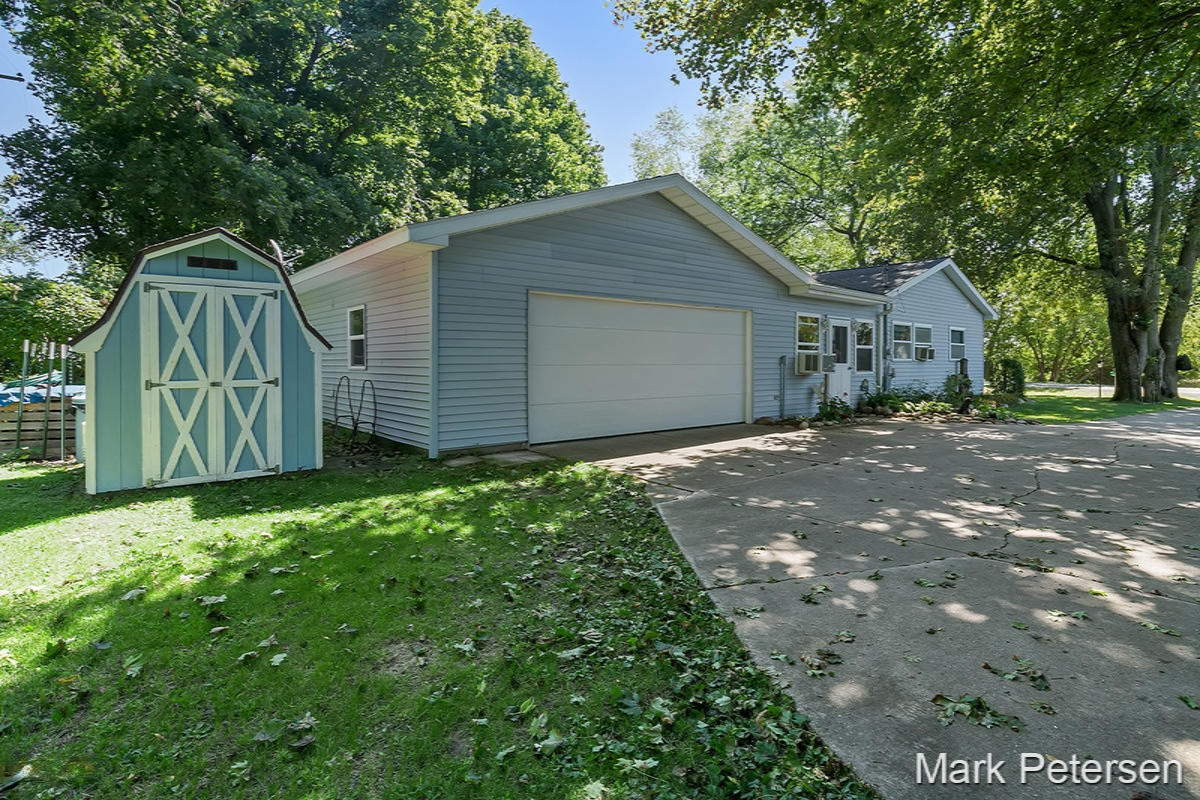 9502 Wise Road Greenville, MI 48838 - Photo 22 of 25 IMG_1021