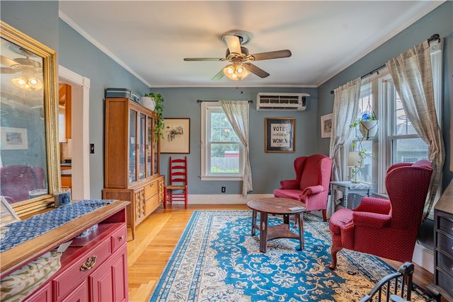 $410,000 | 48 Central Street, Warwick, RI 02886