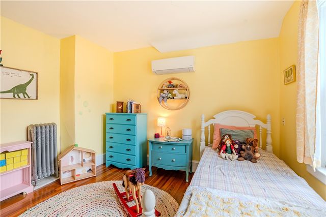 $410,000 | 48 Central Street, Warwick, RI 02886