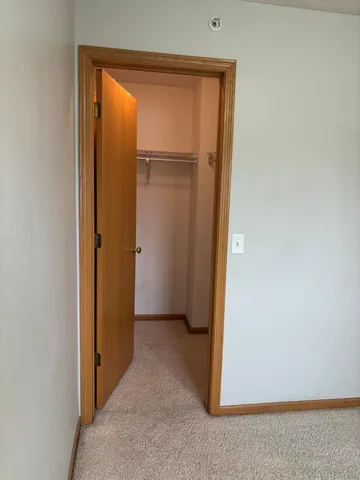 $1,950 | 4770 Underwood Lane North, Unit F, Plymouth, MN 55442