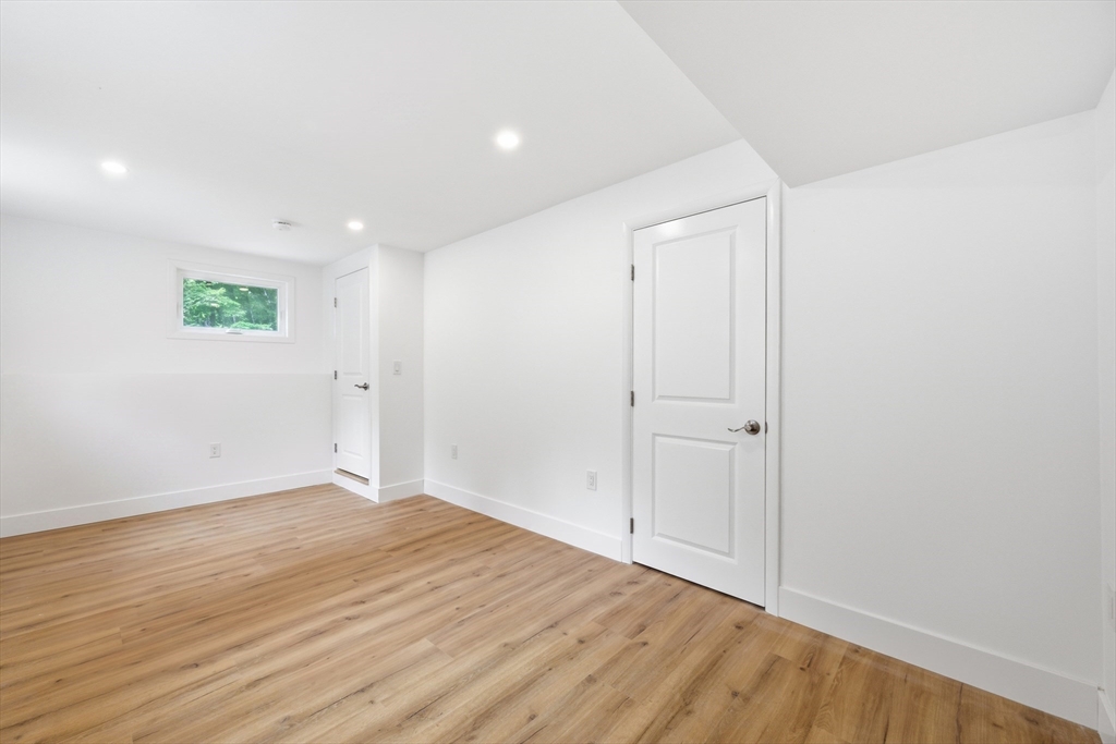 6 Amherst Road Hopkinton, MA 01748 - Photo 34 of 42