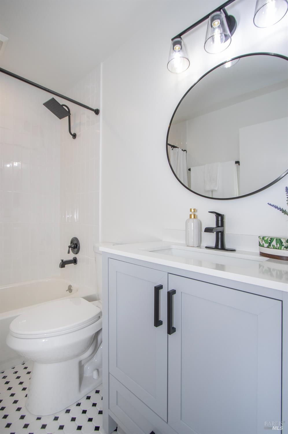 3720 Kerner Boulevard San Rafael, CA 94901 - Photo 12 of 18