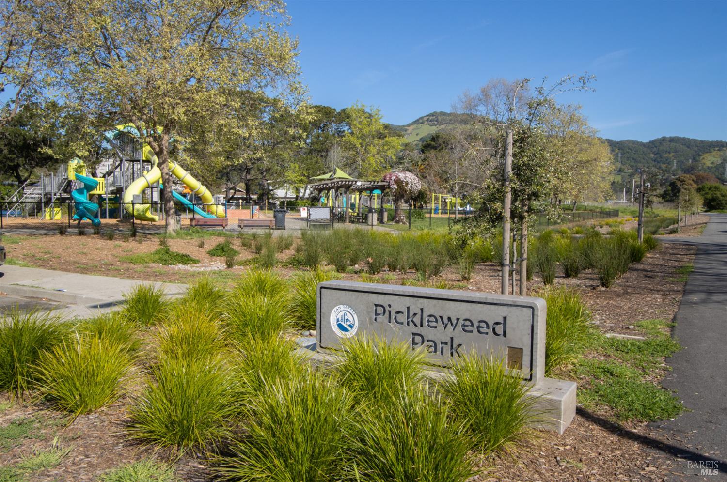 3720 Kerner Boulevard San Rafael, CA 94901 - Photo 13 of 18