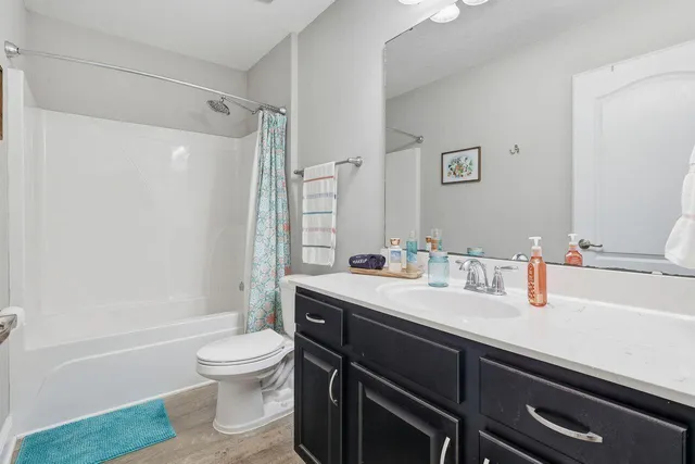 $380,000 | 3025 Crown Creek Circle, Crestview, FL 32539