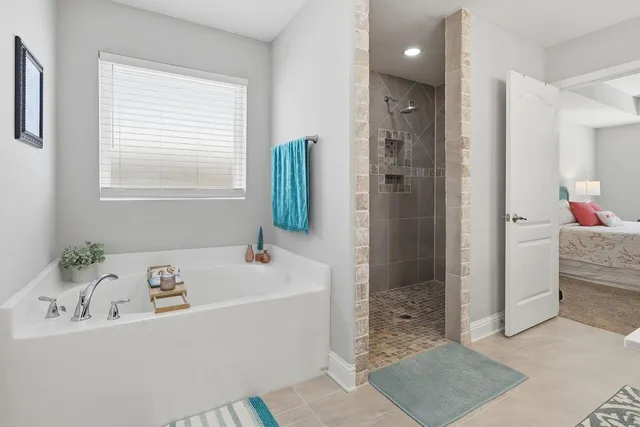 $380,000 | 3025 Crown Creek Circle, Crestview, FL 32539