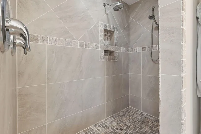 $380,000 | 3025 Crown Creek Circle, Crestview, FL 32539