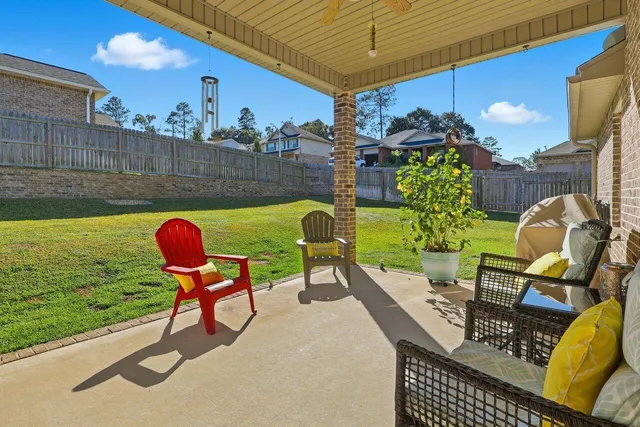 $380,000 | 3025 Crown Creek Circle, Crestview, FL 32539