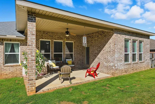 $380,000 | 3025 Crown Creek Circle, Crestview, FL 32539