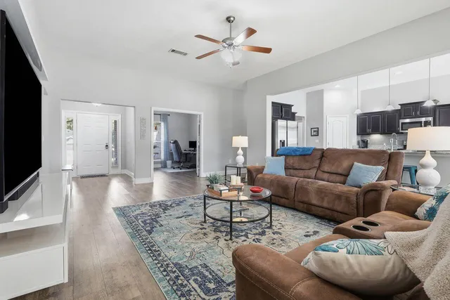 $380,000 | 3025 Crown Creek Circle, Crestview, FL 32539