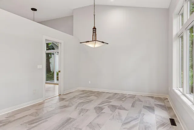 $689,900 | 11984 St Albans Hollow Drive, Minnetonka, MN 55305