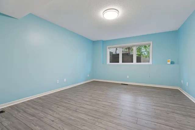 $689,900 | 11984 St Albans Hollow Drive, Minnetonka, MN 55305