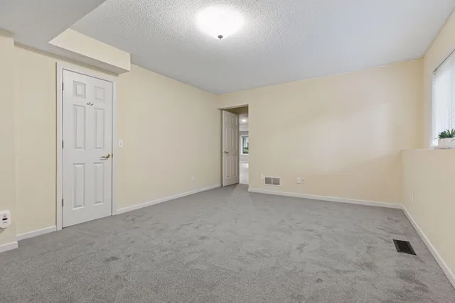 $689,900 | 11984 St Albans Hollow Drive, Minnetonka, MN 55305