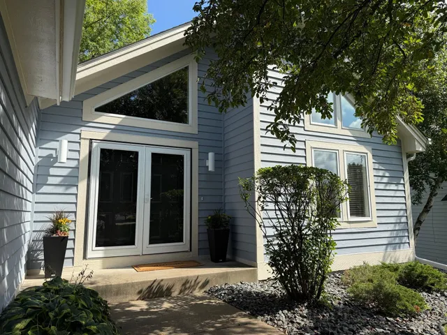 $689,900 | 11984 St Albans Hollow Drive, Minnetonka, MN 55305