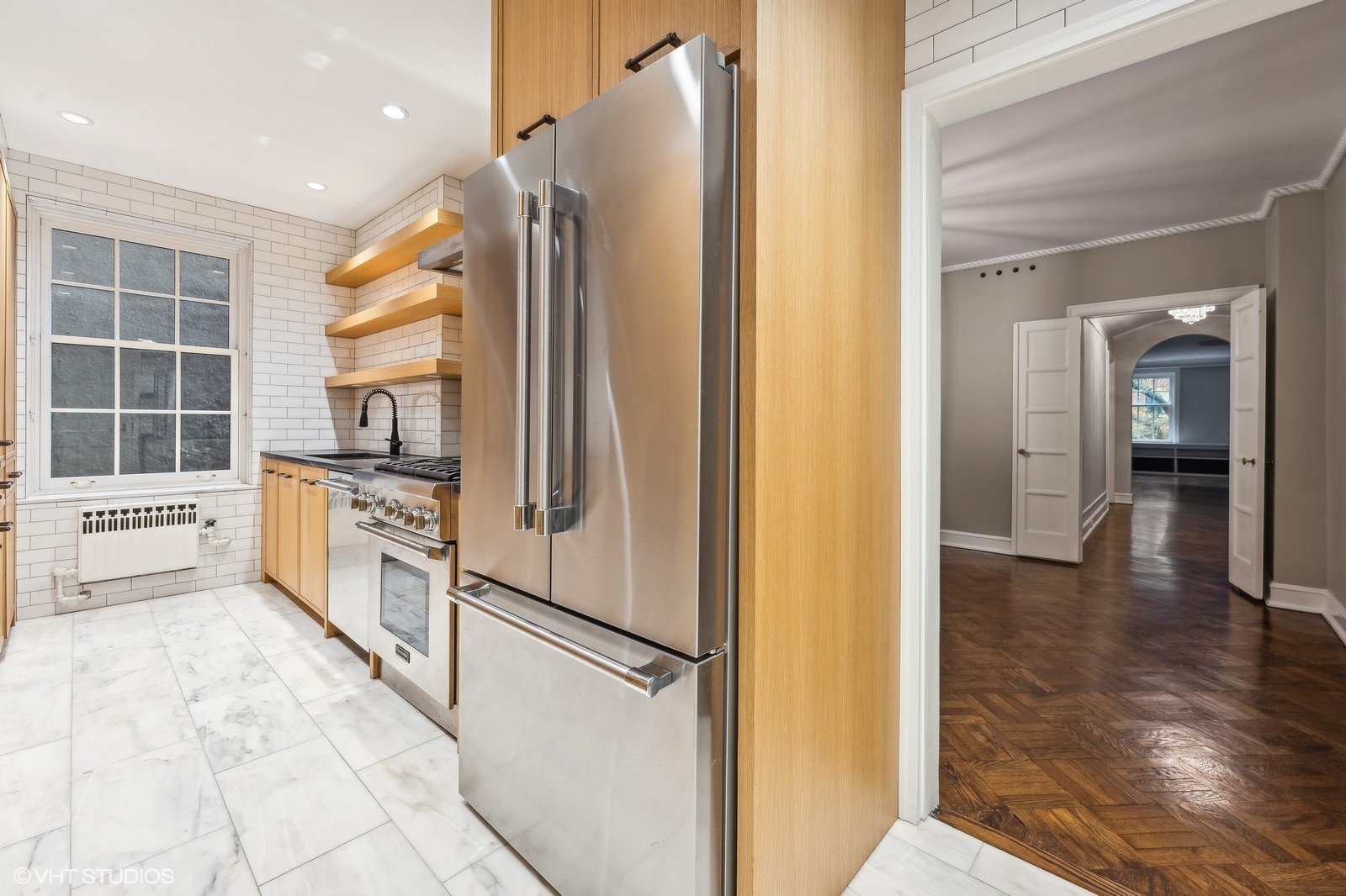 73 East Elm Street, Unit 3B Chicago, IL 60611 - Photo 5 of 15