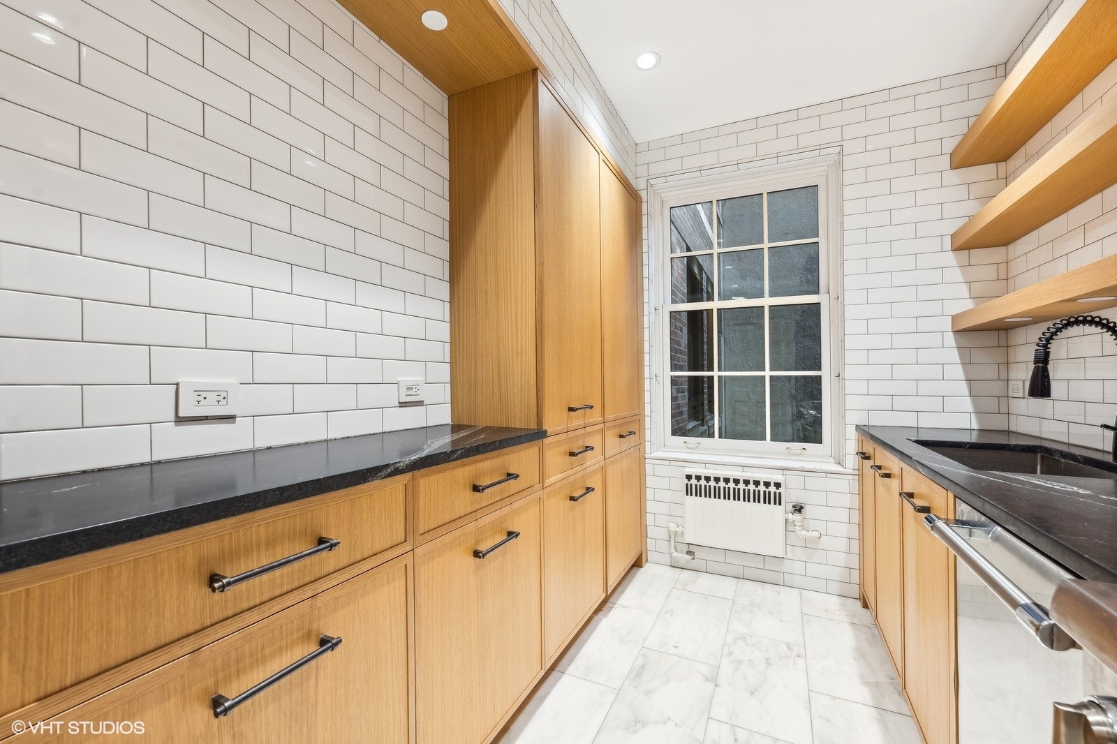 73 East Elm Street, Unit 3B Chicago, IL 60611 - Photo 6 of 15