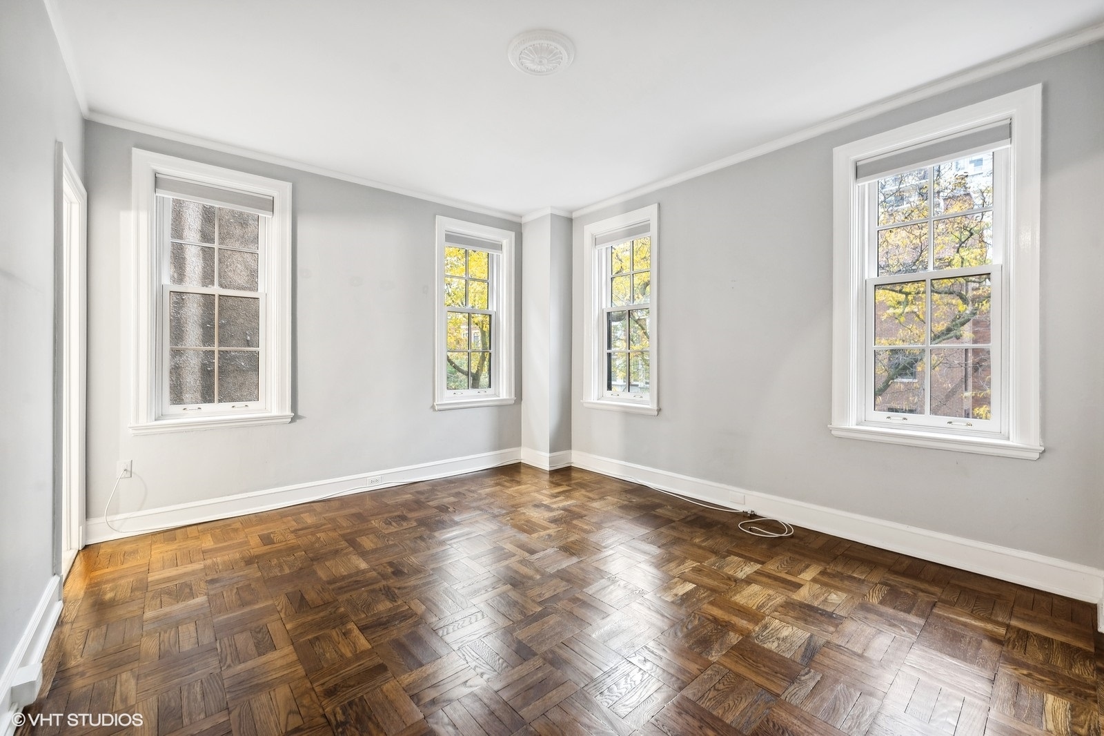 73 East Elm Street, Unit 3B Chicago, IL 60611 - Photo 8 of 15