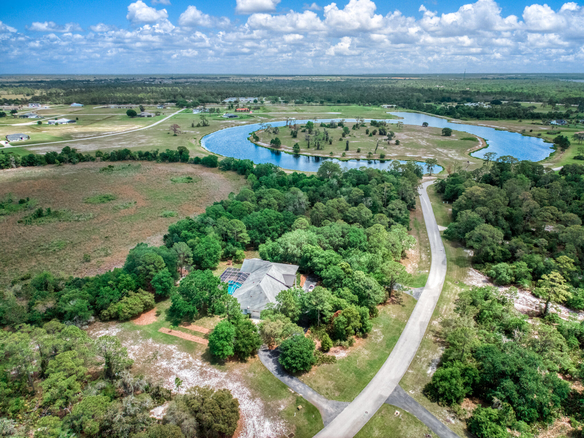 2009 Forest Lakes Road Sebring, FL 33875 - Photo 12 of 27 exterior - 10