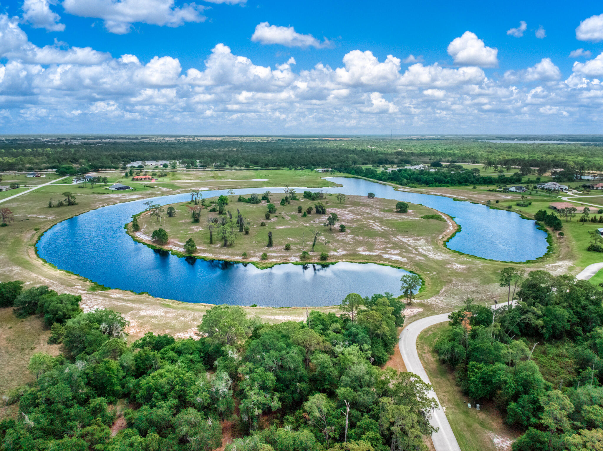 2009 Forest Lakes Road Sebring, FL 33875 - Photo 8 of 27 exterior - 11