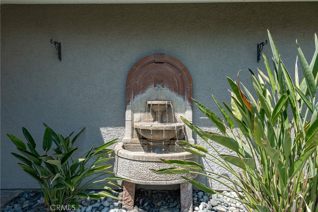 25613 Shaw Place Stevenson Ranch, CA 91381 - Photo 4 of 66