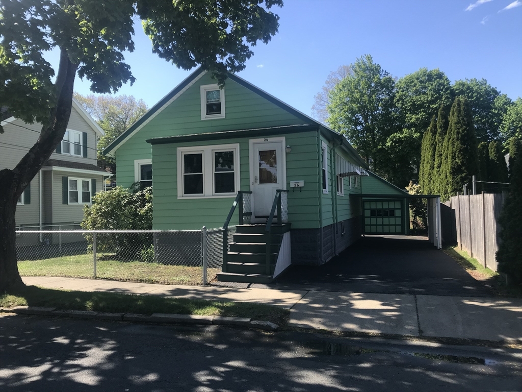 26 Denver Street Saugus, MA 01906 - Photo 2 of 4