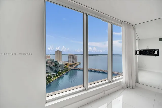 $8,999 | 495 Brickell Avenue, Unit 2301, Miami, FL 33131