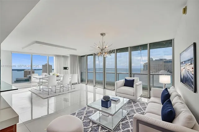 $9,500 | 495 Brickell Avenue, Unit 2301, Miami, FL 33131