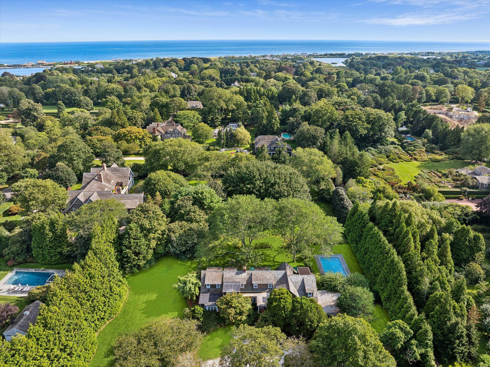 32 Ox Pasture Road Southampton, NY 11968 - Photo 5 of 25 an aerial view of a city with lots of residential buildings