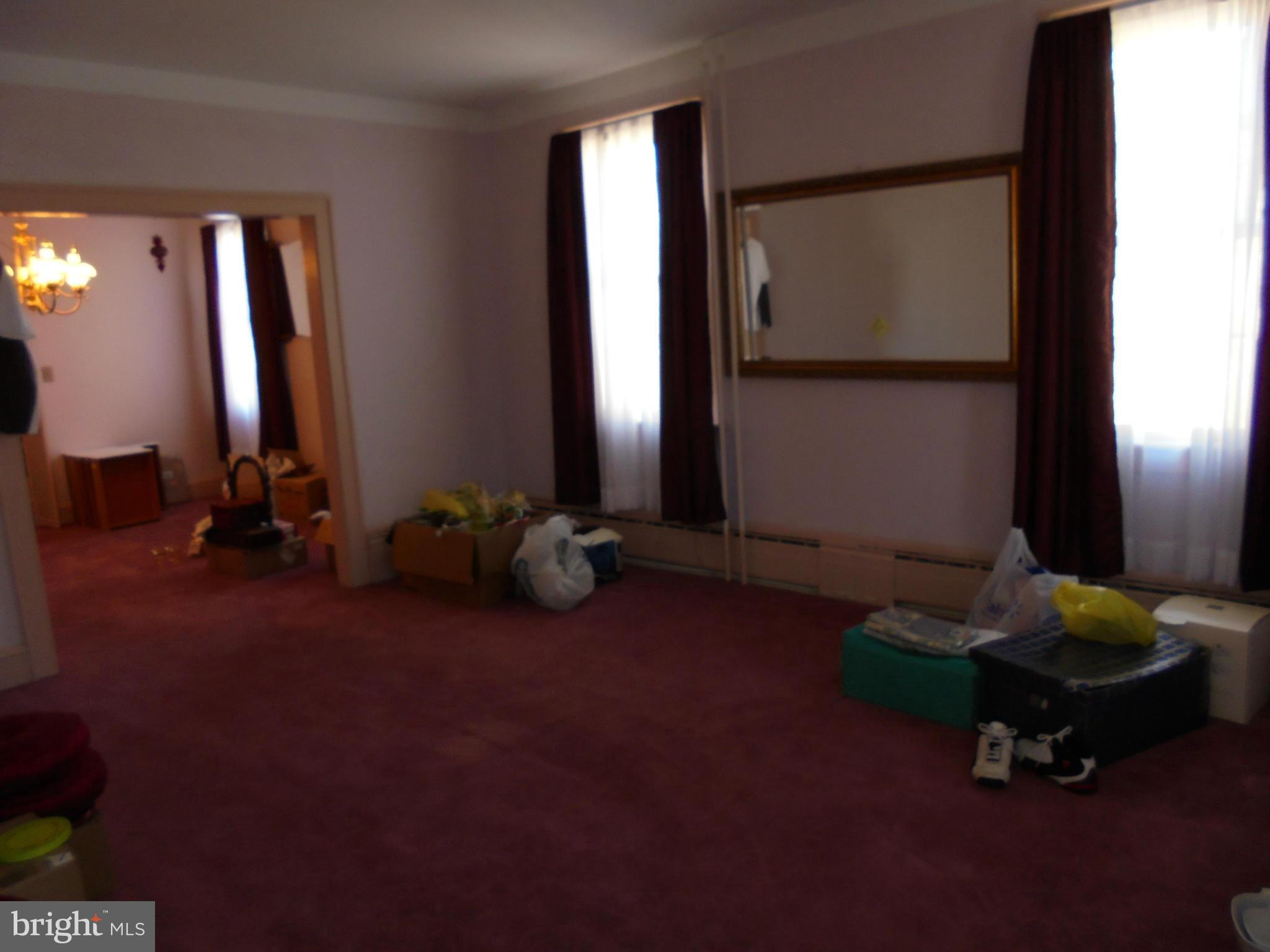815 Braddock Road Cumberland, MD 21502 - Photo 8 of 21 Interior (General)
