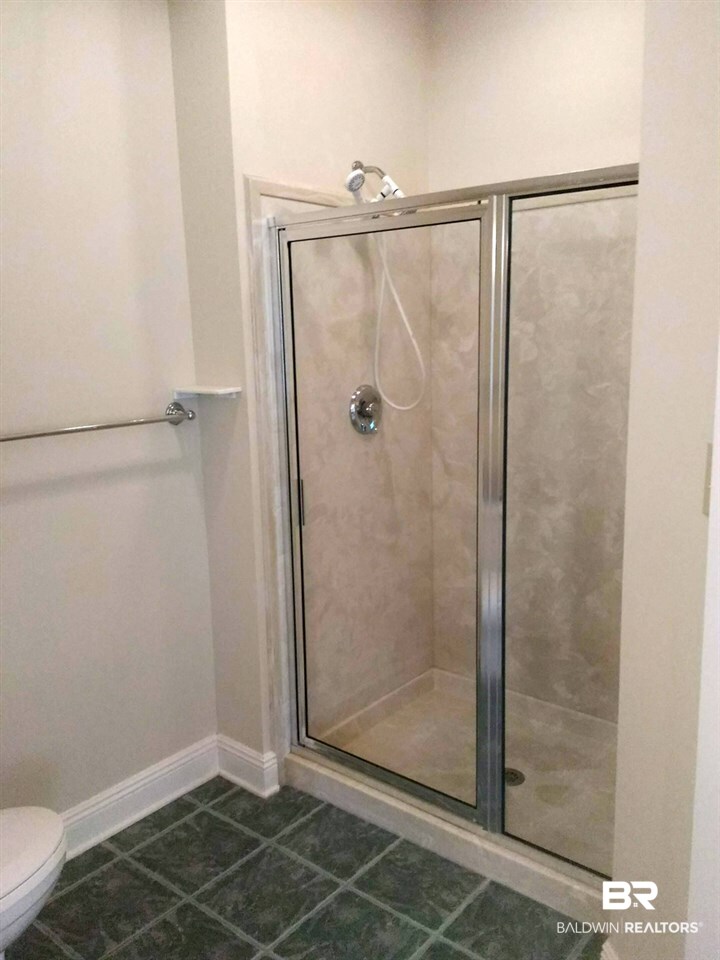 8132 Bay View Drive Foley, AL 36535 - Photo 22 of 50 Master shower