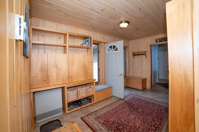 $1,100,000 | 3818 Manitoo Trail, Grand Marais, MN 55604