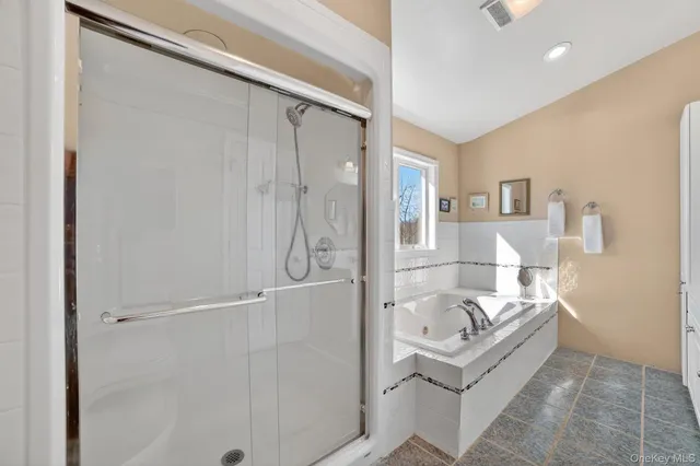 $826,000 | 9 Carol Court, Croton-on-Hudson, NY 10520