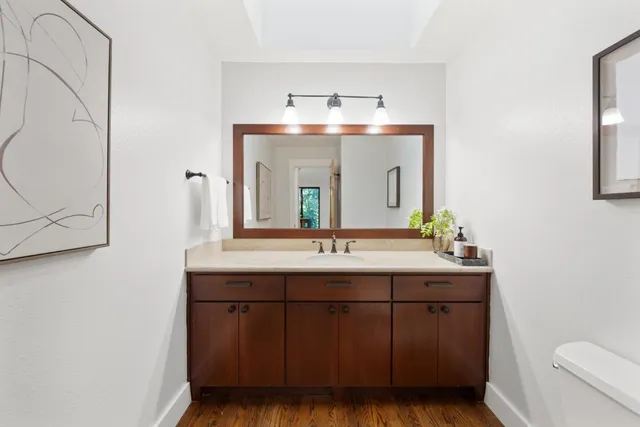 $3,499,000 | 21 Valley Oak Street, Portola Valley, CA 94028