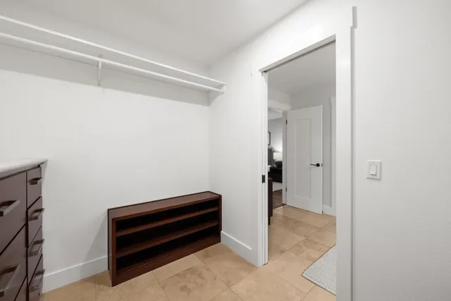 $3,499,000 | 21 Valley Oak Street, Portola Valley, CA 94028