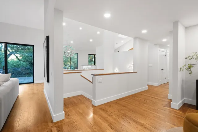 $3,499,000 | 21 Valley Oak Street, Portola Valley, CA 94028