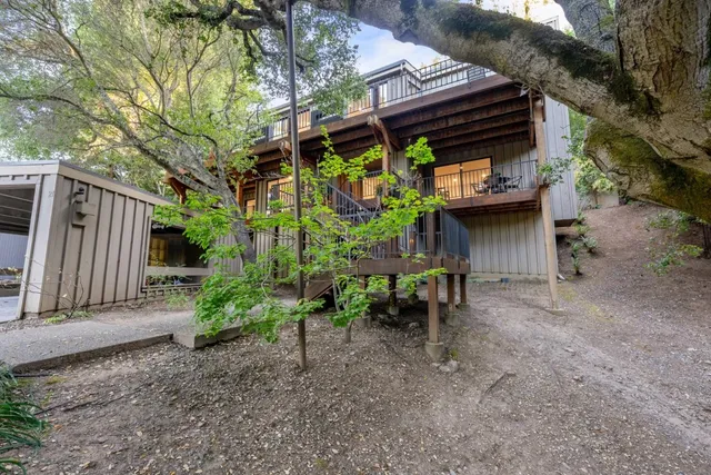 $3,499,000 | 21 Valley Oak Street, Portola Valley, CA 94028