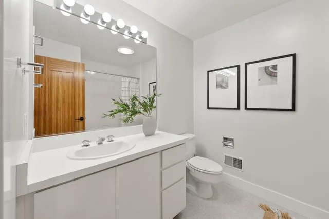 $3,499,000 | 21 Valley Oak Street, Portola Valley, CA 94028