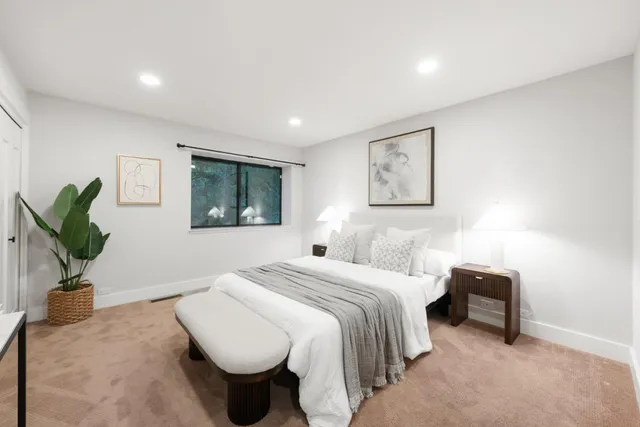 $3,499,000 | 21 Valley Oak Street, Portola Valley, CA 94028