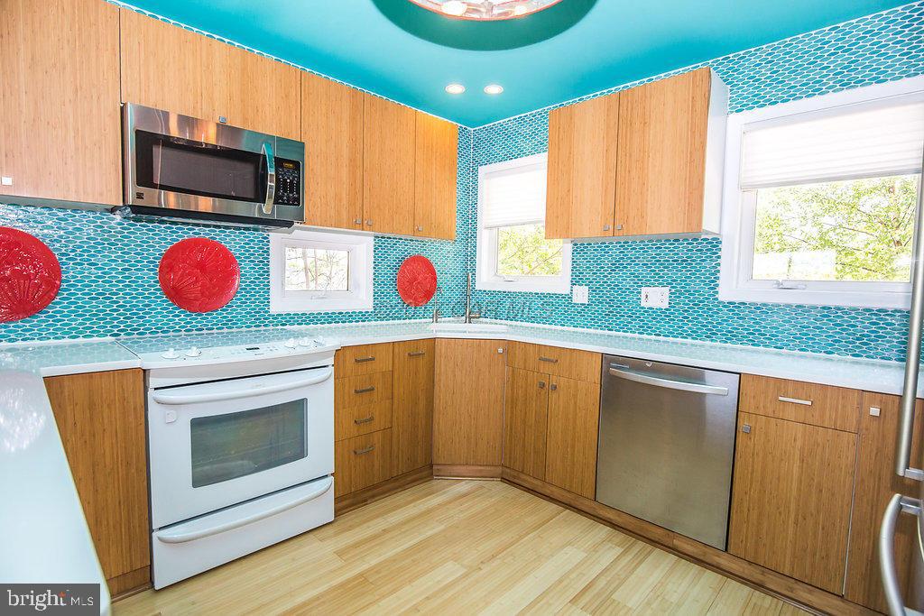 10432 Exeter Road Ocean City, MD 21842 - Photo 7 of 92 Gallery Image 7