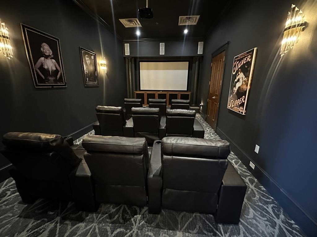 75 C Oasis Lane Savannah, TN 38372 - Photo 37 of 38 a living room with furniture and a flat screen tv