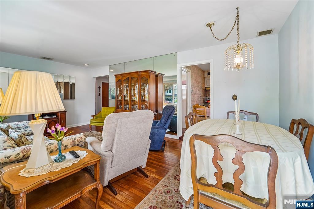 193 Homestead Road Paramus, NJ 07652 - Photo 11 of 33 a bed room with furniture and a window