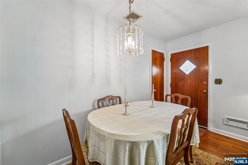 193 Homestead Road Paramus, NJ 07652 - Photo 10 of 33 a dining room with furniture and window