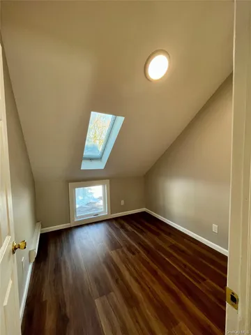 $3,699 | 56 Tilden Lane, Unit 2ND FLOOR FRONT, Greenlawn, NY 11740