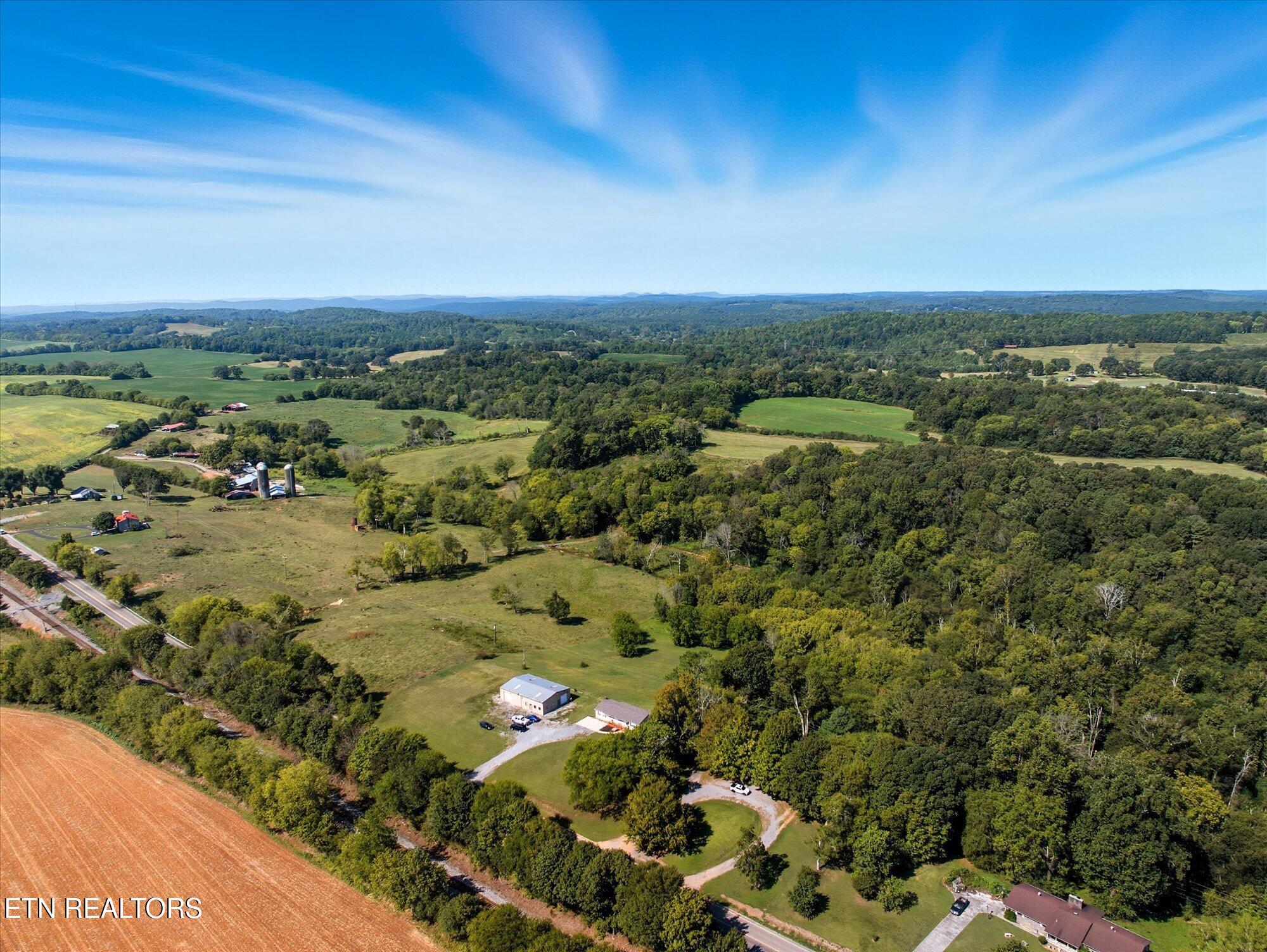 4150 Highway 11s Riceville Tn 37370 Riceville, TN 37370 - Photo 28 of 37 28-4150-US-11-Riceville-TN-28