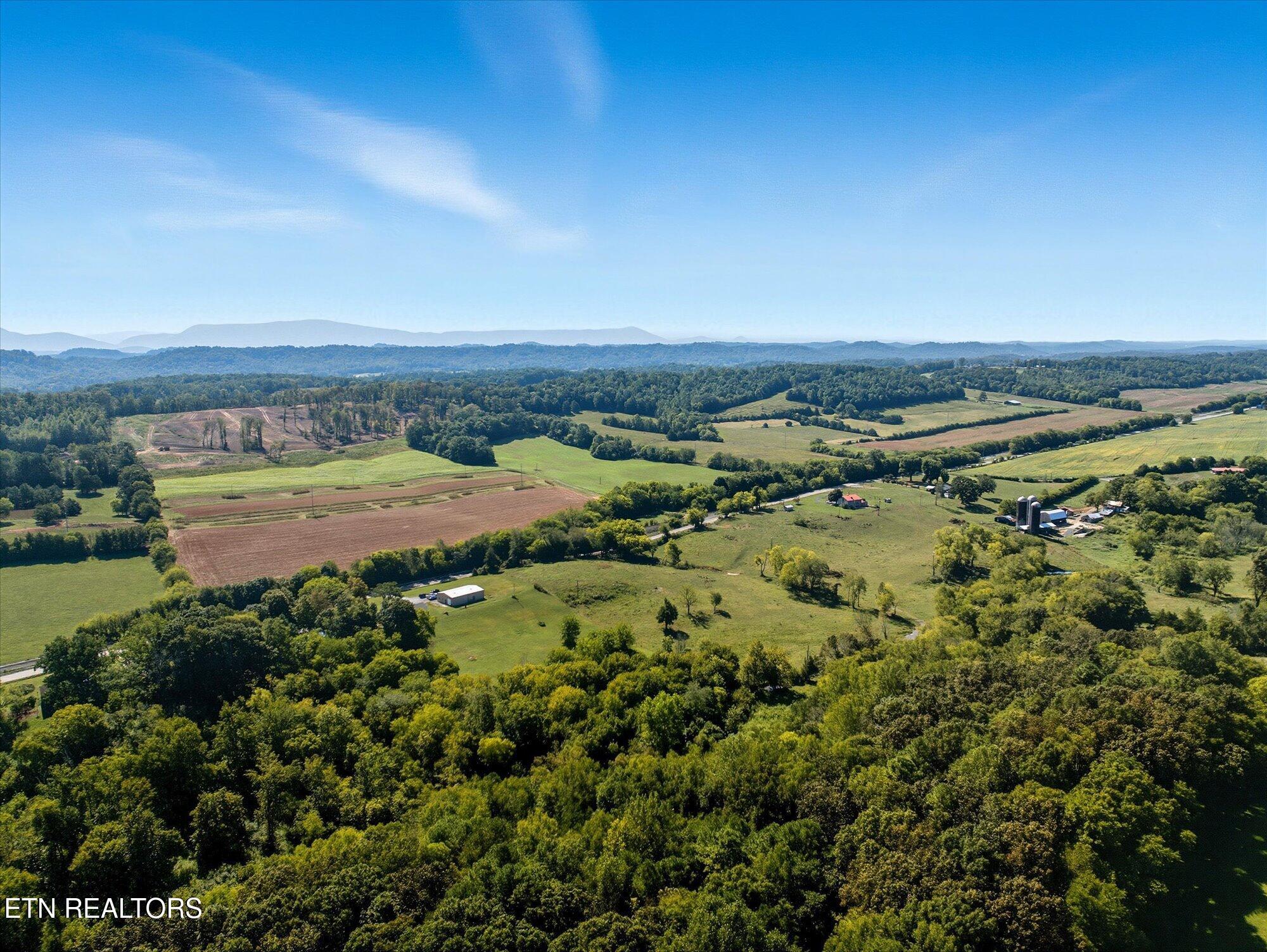 4150 Highway 11s Riceville Tn 37370 Riceville, TN 37370 - Photo 30 of 37 30-4150-US-11-Riceville-TN-30